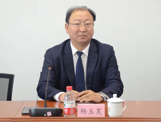 5月7日，应甘肃律协邀请，天津律协会长杨玉芙带领北京汇融（天津）律师事务所执行主任刘家祥、北京德和衡（天津）律师事务所合伙人杨冉，来我省举办专题讲座并开展交流活动。