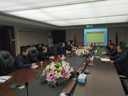 11月22日，甘肃省司法厅党委委员、副厅长、省律师行业党委书记牛兴全带领省司法厅律师管理部门和省律协有关人员及律师深入民营企业走访调研开展法治体检活动。