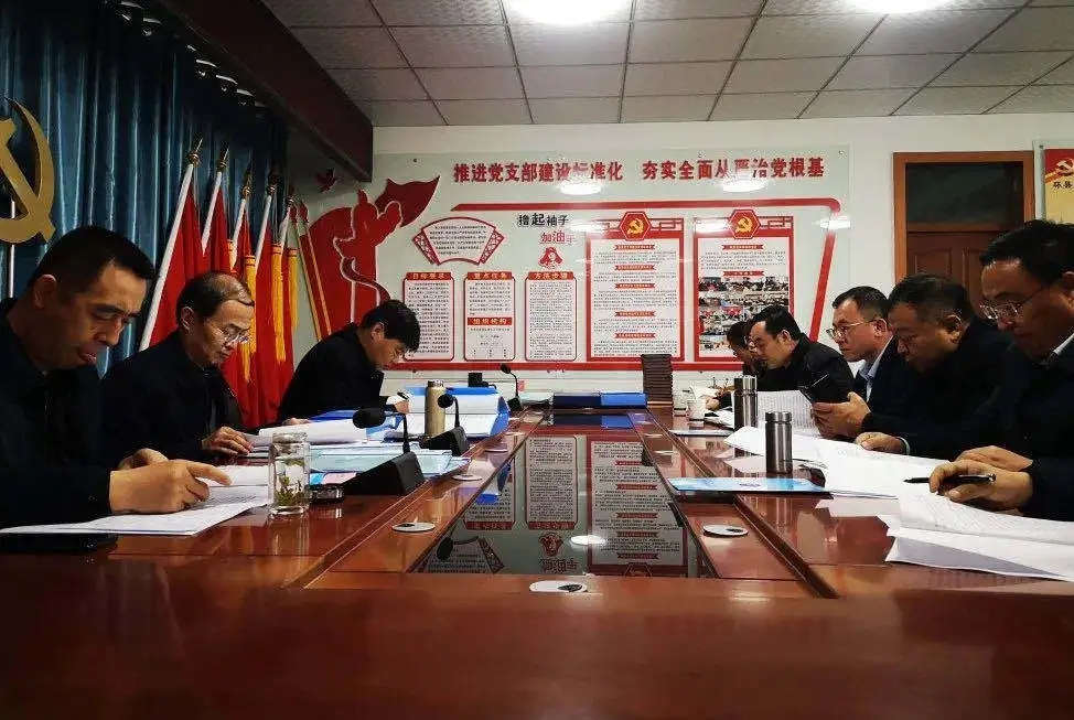 11月10日至12日，省律师行业党委副书记、省司法厅律师工作处处长李智，省律师行业党委委员、省律师协会副会长王金贵，省司法厅律师工作处主任科员张保良一行到庆阳市督查律师行业党建、突出问题专项整治、律师