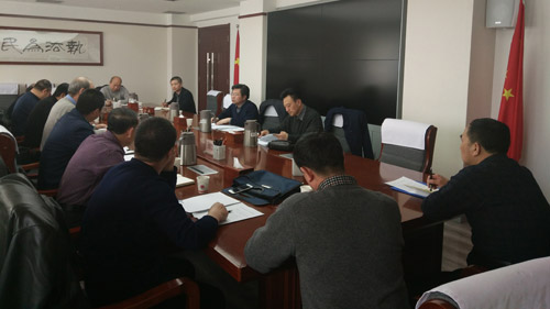 3月15日下午，省律协直属分会党总支部召开党总支部及党支部书记会议，会议由直属分会党总支部书记、副会长赵耀主持，党总支部成员以及11个党支部（联合党支部）书记参加了会议。