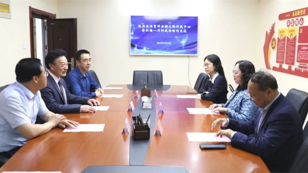 5月31日，贸仲丝绸之路仲裁中心秘书长助理蒋红梅；西北政法大学原副校长，西北政法大学丝绸之路区域合作与发展法律研究院院长、博士生导师、二级教授，最高人民法院国际商事专家委员会委员、中国国际贸易促进委员